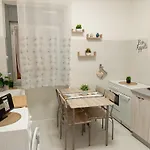 Vittoria House *
